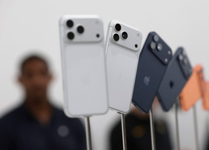 Cuánto cuesta el iPhone 17 en la Argentina en noviembre 2025