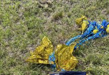 La camiseta que Boca Juniors lanzó al cielo en el homenaje a Miguel Russo apareció en un pueblo de Uruguay