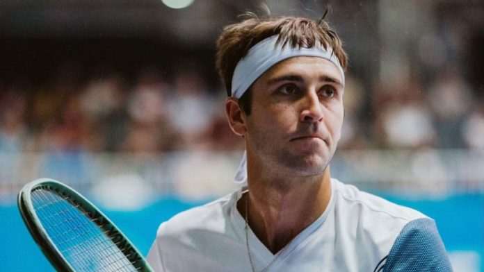 Tomás Etcheverry dirá presente en el debut del ATP de Atenas, el torneo que Novak Djokovic trasladó por un conflicto político