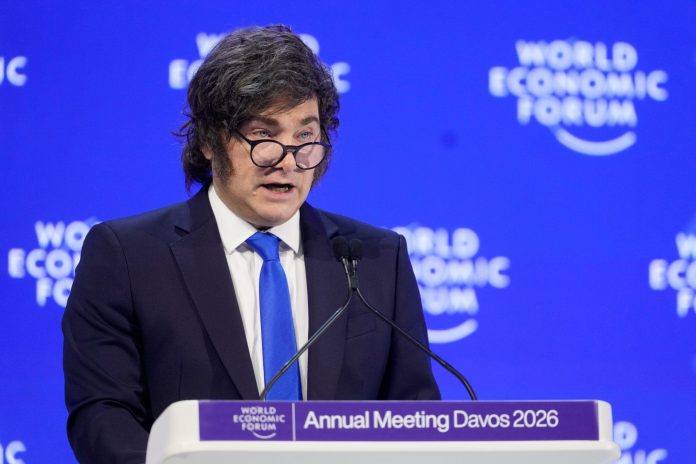 Qué dijeron Javier Milei y Sturzenegger en Davos sobre el futuro de la inteligencia artificial en la Argentina