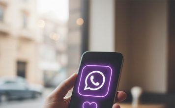 Cómo activar el “modo corazón violeta” de WhatsApp