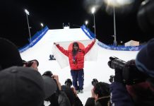 El espectacular salto que realizó una snowboarder japonesa para lograr el oro en los Juegos Olímpicos de invierno: “Seguiré superándome”