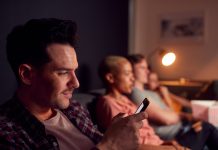 La IA que permite conocer la “huella digital” que influye en empleos, alquileres y trámites migratorios