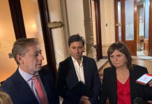 Reforma laboral: avanza el acuerdo entre el Gobierno y los aliados, pero se demora la versión final del texto