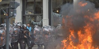 Reforma laboral: todas las fotos y videos de los incidentes en el Congreso de la Nación