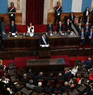 Una hora de discurso, críticas a los “empresaurios” y promesas reformistas: qué dirá Milei en el Congreso