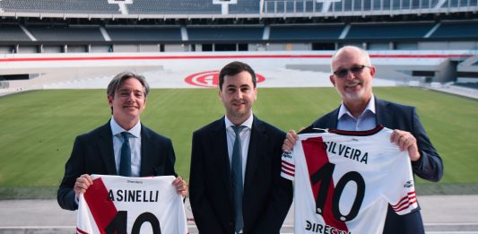 El encuentro entre autoridades de River Plate y del Banco de Desarrollo de América Latina y el Caribe por la ampliación del Monumental