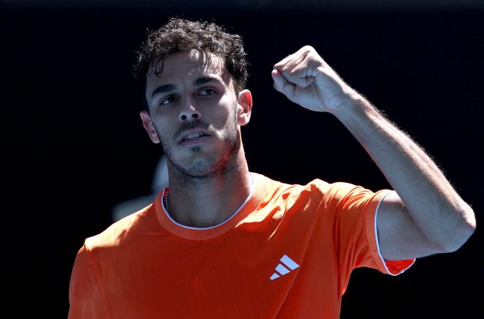 Francisco Cerúndolo dio el golpe en Miami: eliminó a Daniil Medvedev en un partidazo