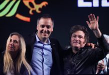 Javier Milei ratifica su apoyo a Manuel Adorni: hoy se mostrará junto a él en diferentes actividades