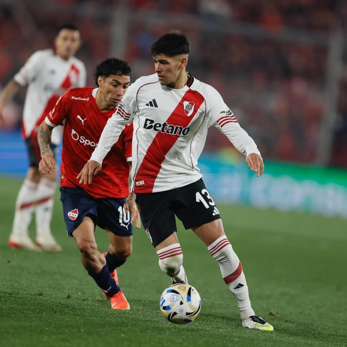 La “guerra de ofertas” entre tres clubes de la Premier League por Lautaro Rivero, defensor de River Plate