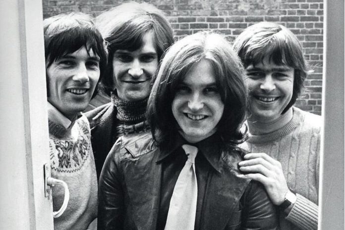 La historia detrás de «Waterloo Sunset», la mejor canción de The Kinks