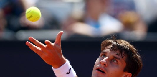 Saldo positivo para los argentinos en Marrakech: Camilo Ugo Carabelli y Marco Trungelliti festejaron en el debut