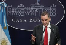 A días de su informe de gestión, Adorni reúne a la mesa política y ultima su estrategia para defenderse en Diputados