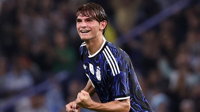 Atención selección argentina: dos gigantes de Europa pujan por fichar a Nico Paz