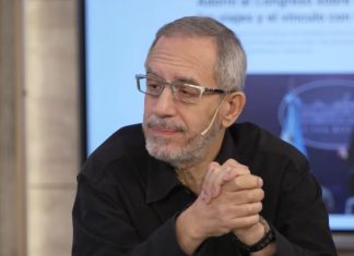 Carlos Maslatón apuntó contra Manuel Adorni: “Quedó como alguien que se apropia de fondos públicos”