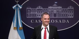 El Gobierno redefinió áreas clave de la Jefatura de Gabiente encargadas de la gestión de medios y ciberseguridad