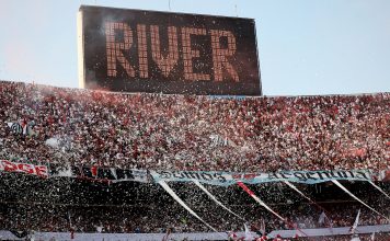 El termómetro del Monumental: del recibimiento histórico a los silbidos y el enojo con el árbitro tras la caída de River contra Boca