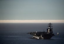 En un nuevo gesto de alineamiento con EEUU, Javier Milei evalúa viajar y subirse al portaaviones USS Nimitz