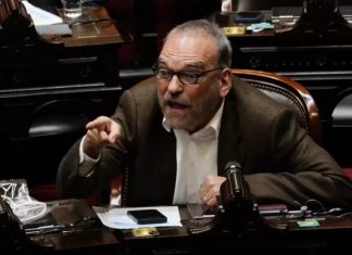 Fernando Iglesias fue designado como embajador en Luxemburgo