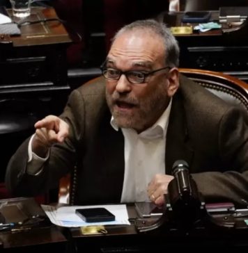 Fernando Iglesias fue designado como embajador en Luxemburgo