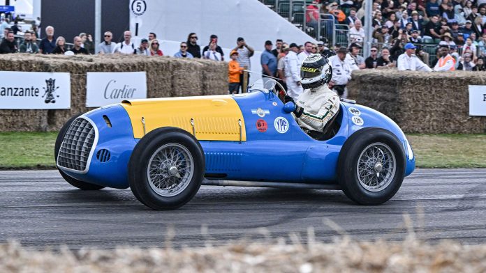 La muestra de autos clásicos que recorrerán la Ciudad de Buenos Aires