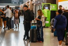 Menos filas, comunicación simple y más servicio: la IA desembarca en la Ciudad y los aeropuertos argentinos