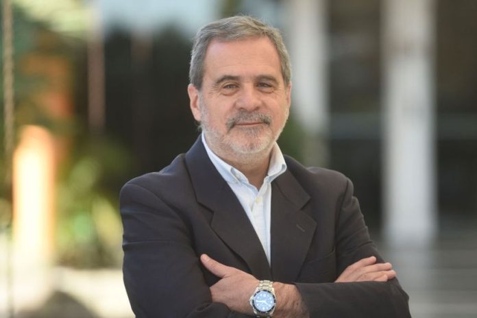 Carlos-Fara