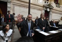 Ante el riesgo de no llegar al quórum, la oposición pospuso la sesión para interpelar a Adorni en Diputados