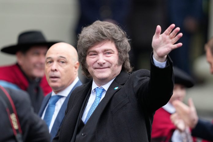 Bartolomé Abdala: “El Presidente es quien va a resolver si le pide o no la renuncia a Adorni”