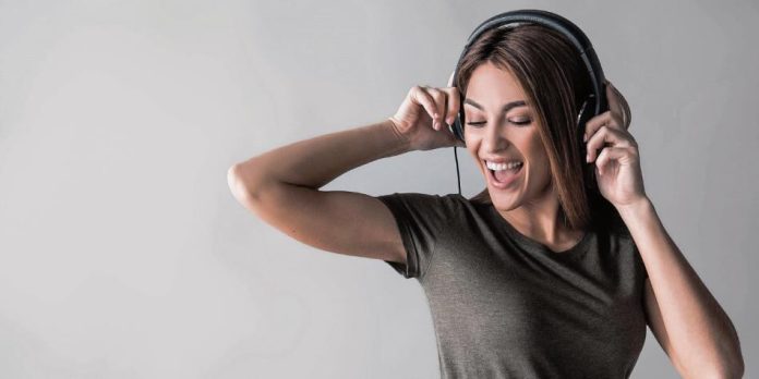 Cómo descargar música a tu celular en simples pasos