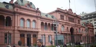 El Gobierno designó a tres nuevos funcionarios en los ministerios de Capital Humano, Economía y Seguridad Nacional