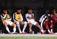 El insólito blooper que sufrió Neymar en la caída del Santos: fue sustituido por error y explotó contra los árbitros
