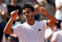 Francisco Cerúndolo reaccionó, venció a Hugo Gaston y sigue firme en Roland Garros