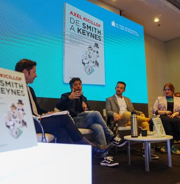 Kicillof presentó su libro “De Smith a Keynes” con críticas al Gobierno: “El riesgo que hay en la Argentina no es el kuka, es Milei”