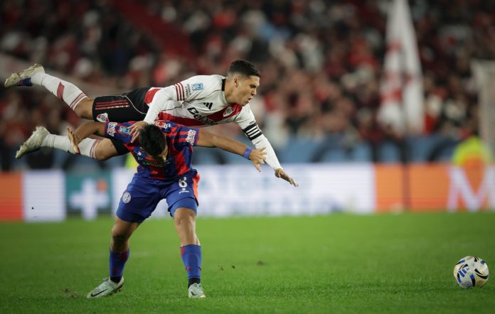 Las lágrimas de Juanfer Quintero tras la clasificación de River Plate ante San Lorenzo: “A veces se nos da muy duro”