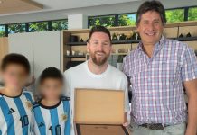 Quién es Roly Santacroce, el intendente que pidió licencia para ir al Mundial 2026 con sus amigos