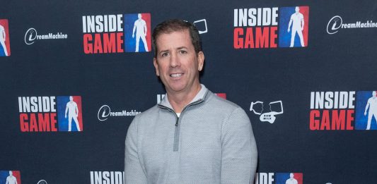 Vínculos con la mafia y una lluvia de dólares: el árbitro que apostaba en sus propios partidos y generó un sismo en la NBA