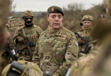 Carlos Presti y Peter Lamelas supervisaron en Córdoba el cierre de un ejercicio militar entre Argentina y Estados Unidos