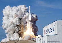Cómo hizo su fortuna Elon Musk, el hombre que podría convertirse en el primer billonario de la historia