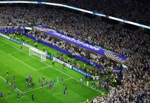 Detuvieron en Dallas a cuatro hinchas argentinos por colarse para ver el partido ante Jordania: el castigo que recibieron