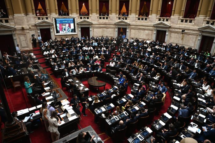 El Gobierno busca recuperar la agenda en Diputados con el Super RIGI y el pago a los holdouts