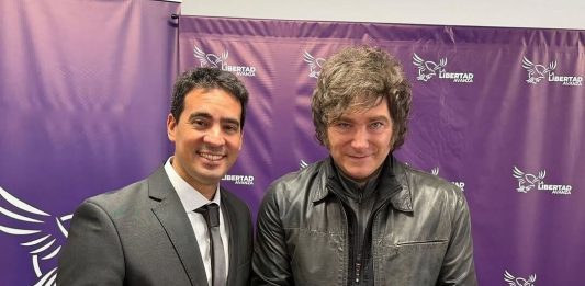 El Gobierno designó a Adrián Ravier como nuevo vocero presidencial