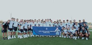 La reacción de Balerdi tras el cariñoso gesto de los jugadores de Argentina a horas del debut en el Mundial: “Despertarme y ver esta foto me emociona mucho”