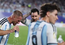 PAUSAS DE HIDRATACIÓN EN EL MUNDIAL: ¿MEDIDA SANITARIA O NEGOCIO MILLONARIO?