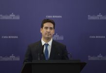 Nueva era de la comunicación libertaria: Adrián Ravier, el vocero presidencial, dará su primera conferencia de prensa en la Casa Rosada