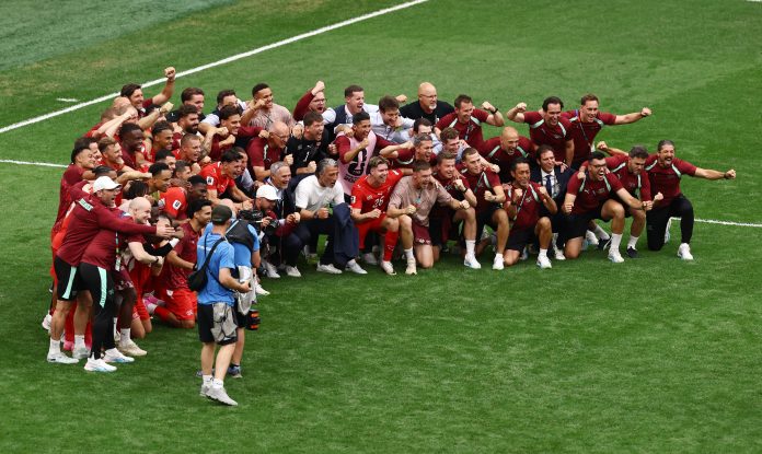 Cómo juega Suiza, el rival de Argentina en cuartos de final: el recorrido que lo llevó a eliminar a Colombia por penales