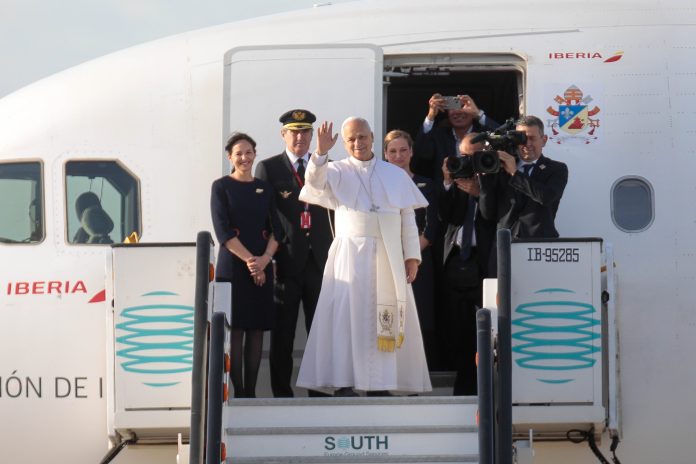 Confirman que una avanzada del Vaticano llegó a Buenos Aires para organizar una eventual visita del Papa