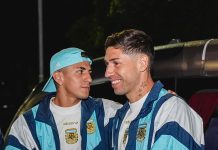 El fotógrafo oficial de la Selección reveló fotos inéditas del recibimiento en Ezeiza