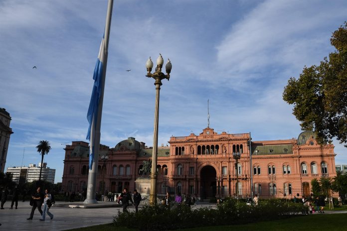 Javier Milei puso la Casa Rosada a disposición de la Selección y prometió no estar presente el día que la visiten