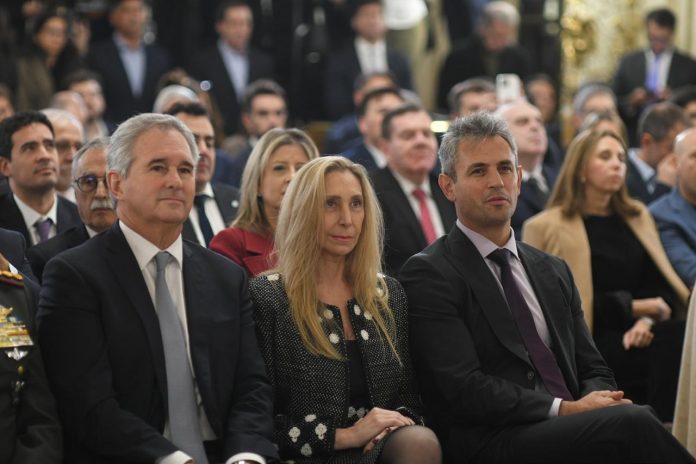 Nueva era para Milei: nace un Gobierno abrazado al sistema con Karina como “El Jefe” de casi todo